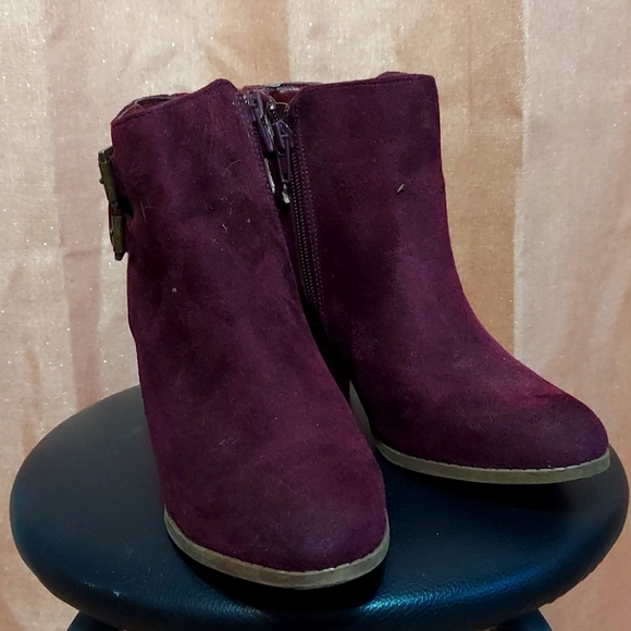 Low cut boots - Picture 1 of 6